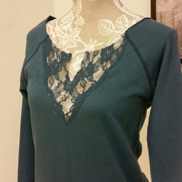 Teal Lacy V Sweatshirt - Picture 1 of 2